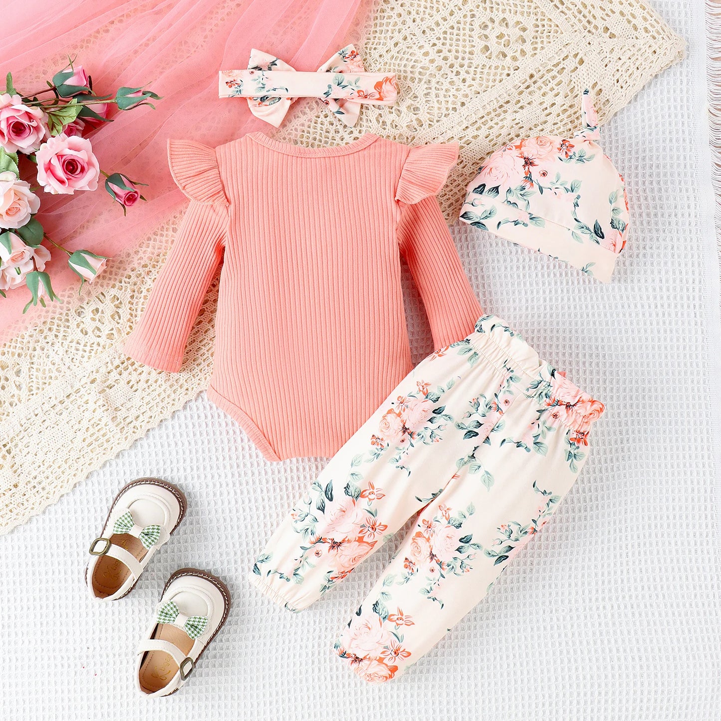 4PCS Autumn New Style Baby From 0 To 6 Months Casual Fashion, Multi-Color Pit Strip Letter Printed Hat Suit + Headscarf Hat